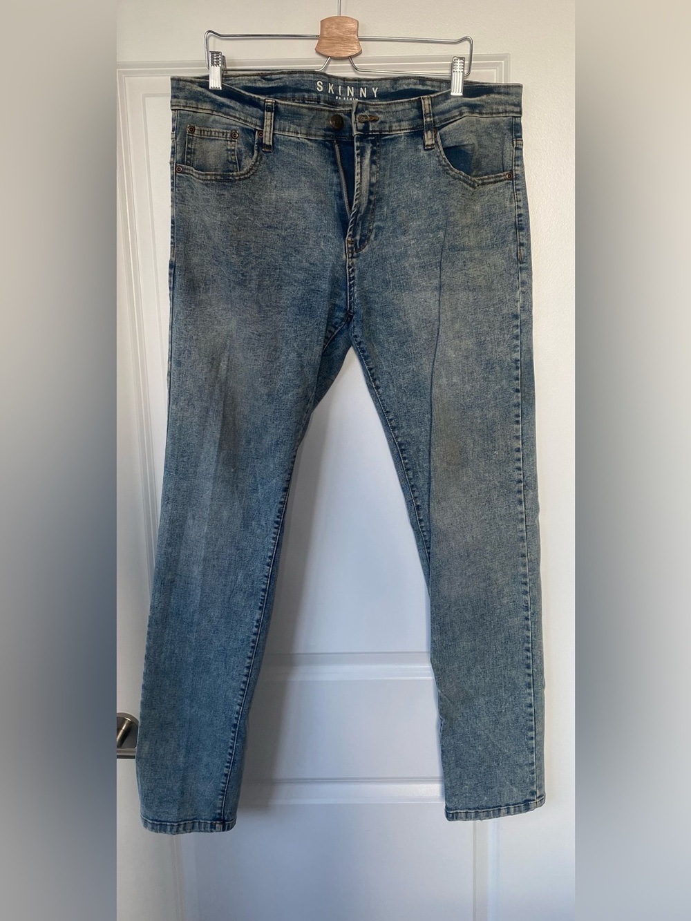 Men's Blue Washed Jeans